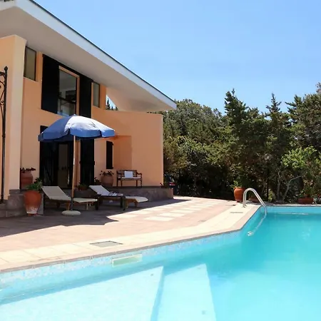Villa Joie De Vivre